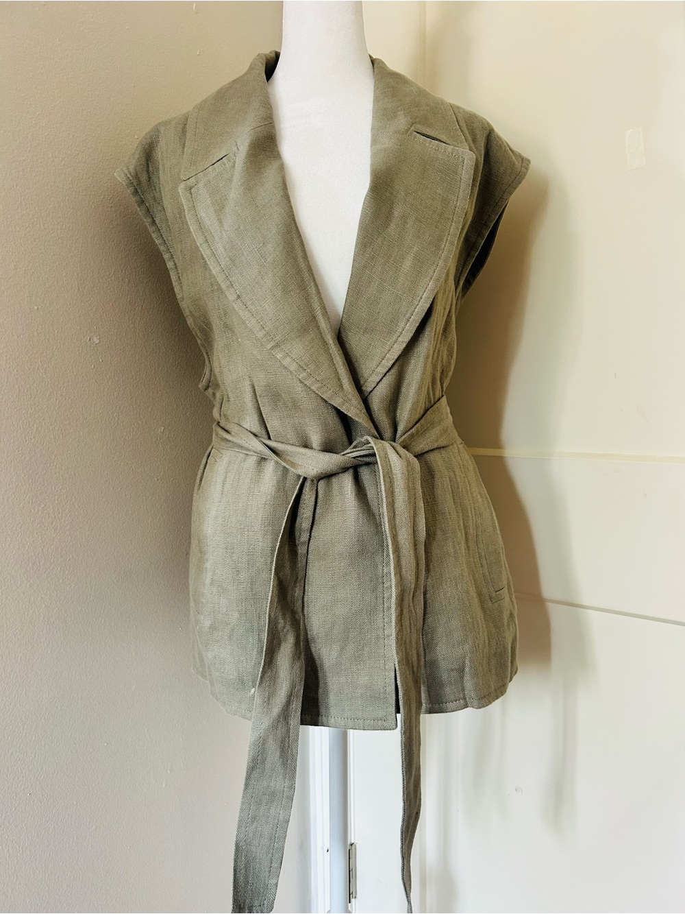 Zara Sleeveless Belted Linen-Blend Vest Jacket in Olive medium